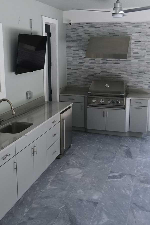 Modern-Outdoor-Kitchen